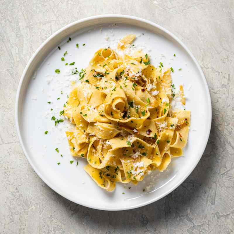 SFS_TagliatelleGarlicOilSauceParsleyPecorino_038.jpg