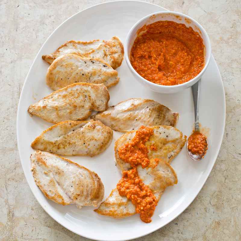 SFS_sauteed_chicken_roasted_red_pepper_sauce-5.jpg