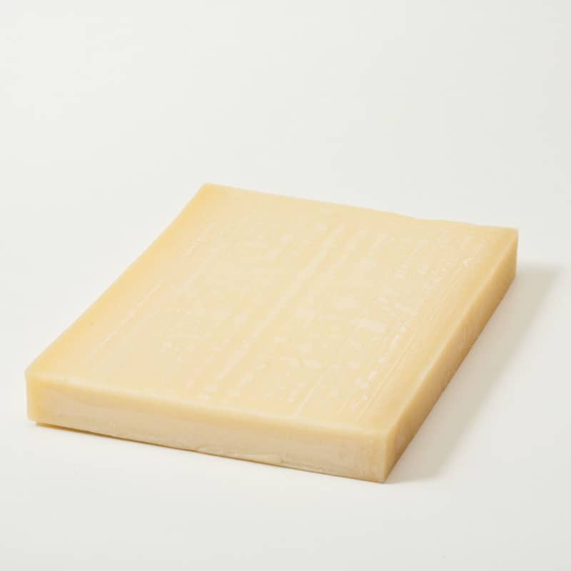 SIL_Cheese_Gruyere_07.jpg