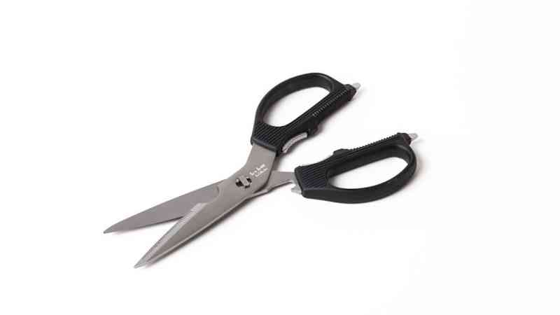 SIL_Kitchen-Shears_Shun-Multi-Purpose-ShearsKershaw-Taskmaster-Shears_DM7300-Shun-Kershaw-1120.jpg