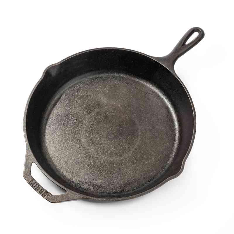 SIL_Lodge_12-in_Cast_Iron_Skillet_401.jpg