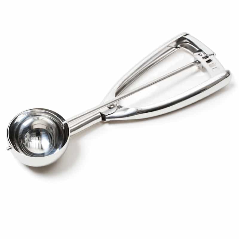 SIL_PortionScoop_Vollrath_Stainless_Steel_Squeeze_Disher_-__24_47155.jpg