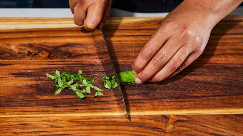 STP_Basic_Knife_Skills-54856.jpg