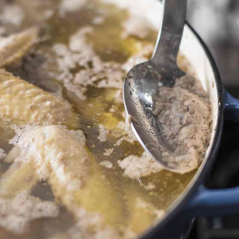 STP_ClassicHomemadeChickenBroth_SkimScum_047 1.jpg