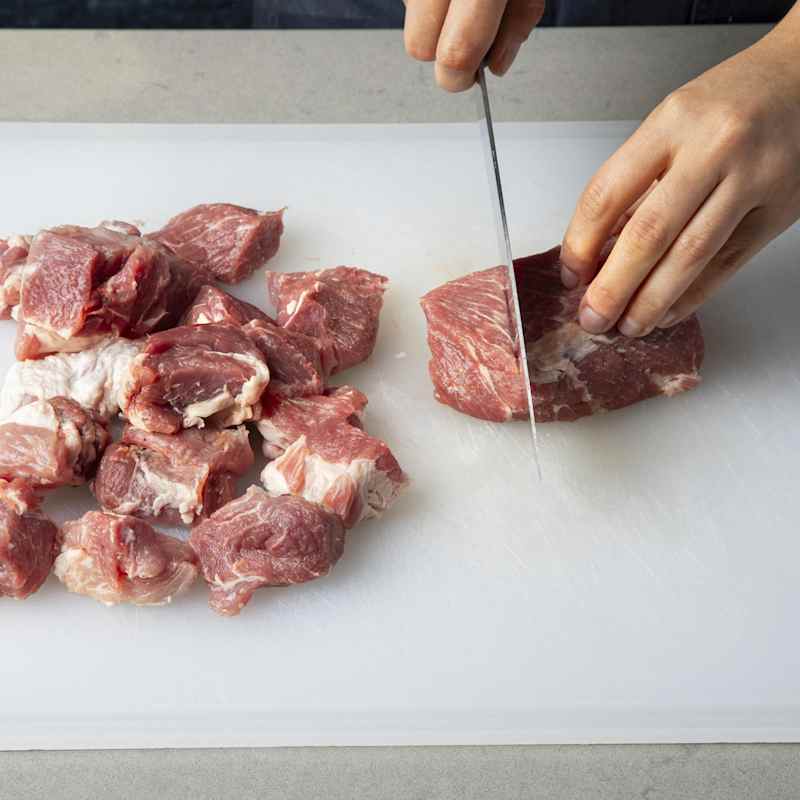 How to Prep Meat for Stew