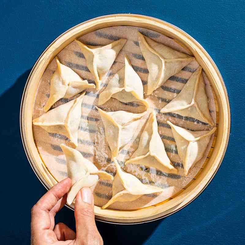 STP_How_to_Use_a_Bamboo_Steamer_Arrange_1328.jpg