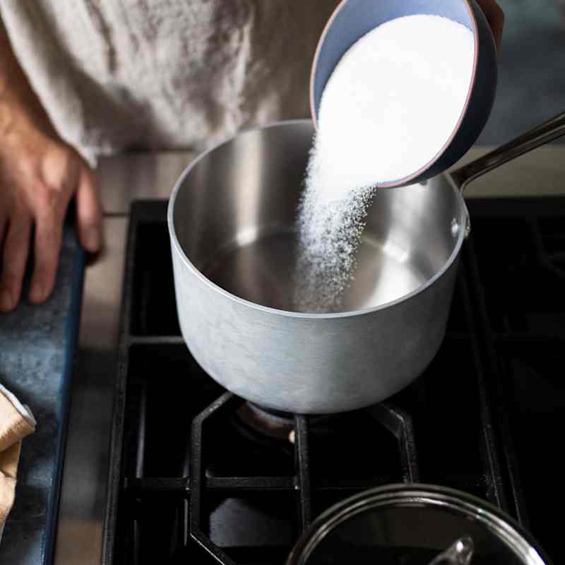 STP_SaltedCaramels_PouringSugar_14.jpg