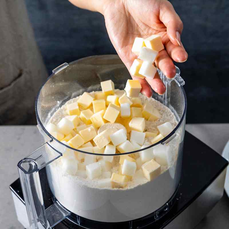 STP_TwoFatBiscuits_ScatterFat_008.jpg