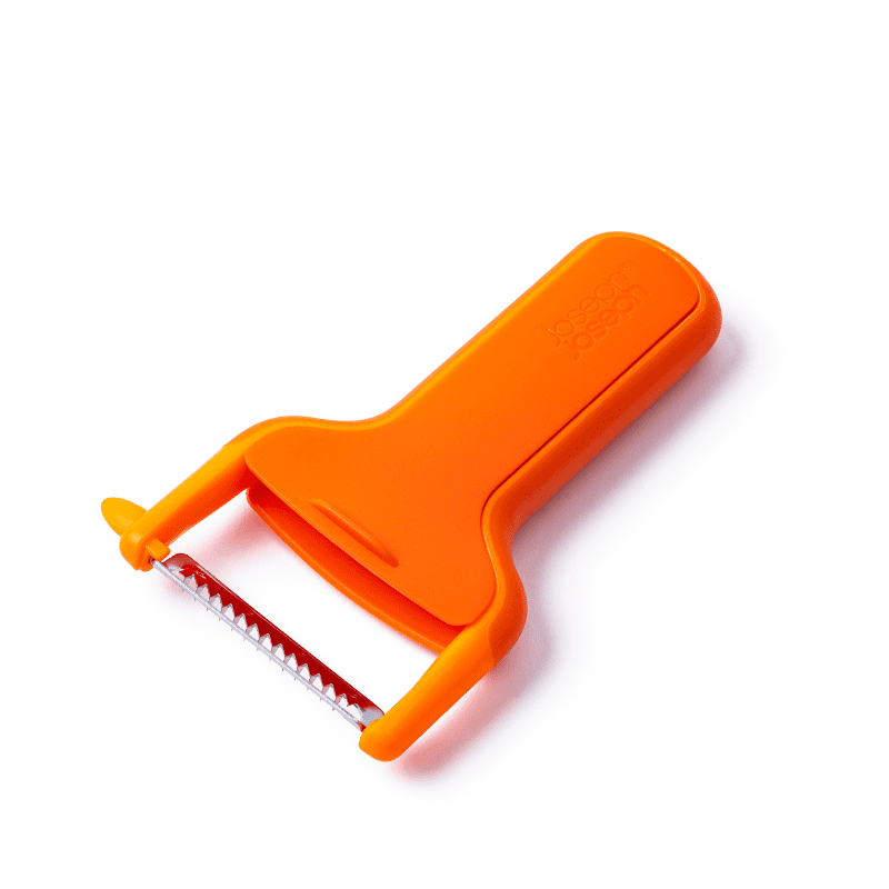 Get Perfectly Uniform Vegetable Strips with Microplane Professional  Julienne Vegetable Peeler