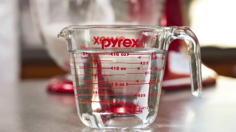 Pyrex 2-Cup Measuring Cup