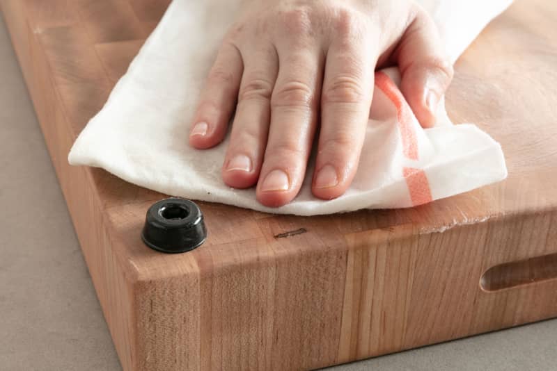 The Best Oils to Care for Your Wooden Cutting Board