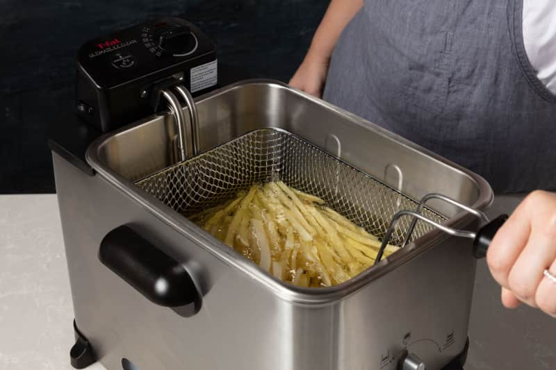 How to Use an Electric Deep-Fryer