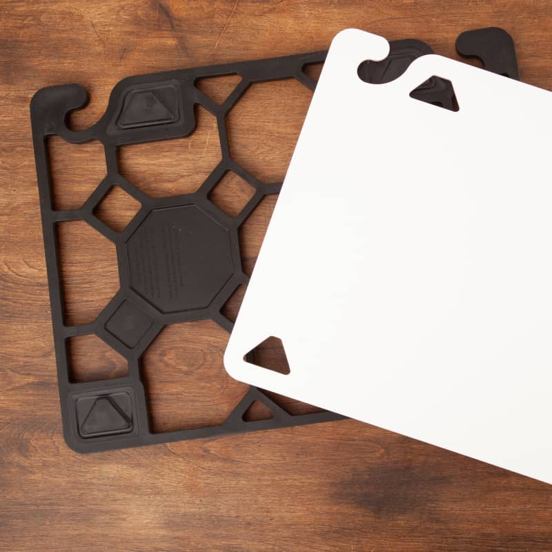 Why you shouldn't buy a plastic cutting board - CNET