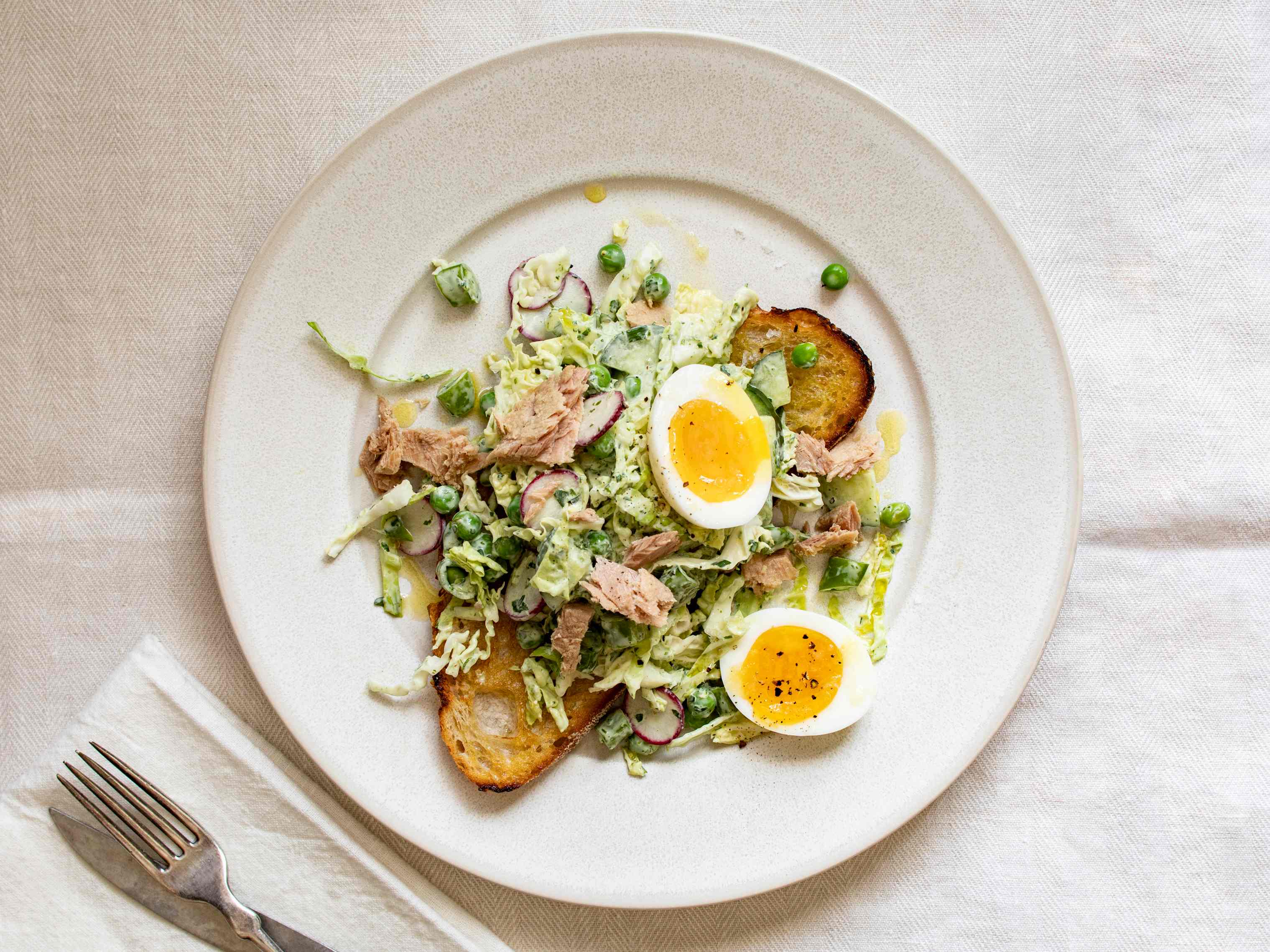 Crunchy Green Goddess Salad with Jammy Egg and Tuna