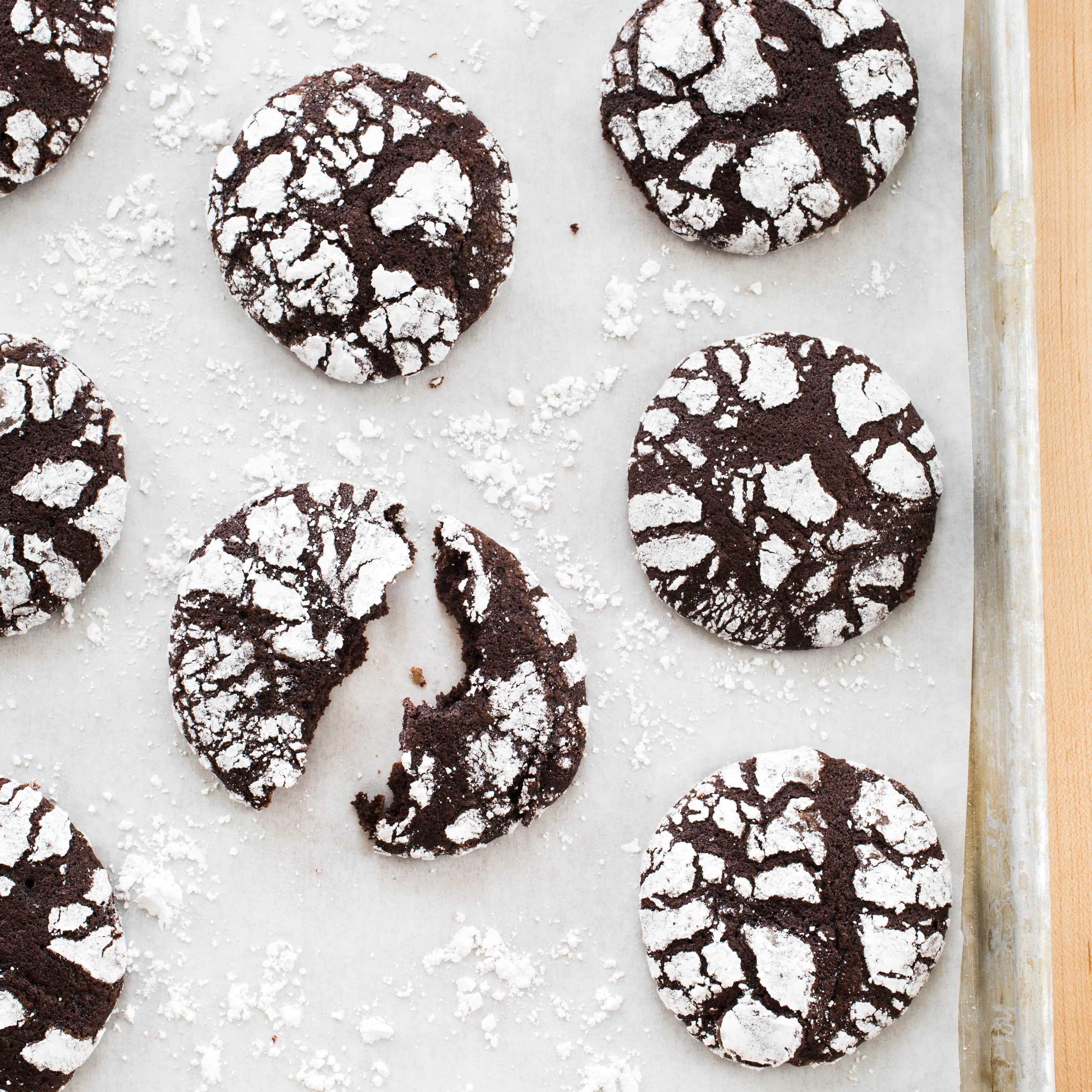 Gluten-Free Chocolate Crinkle Cookies