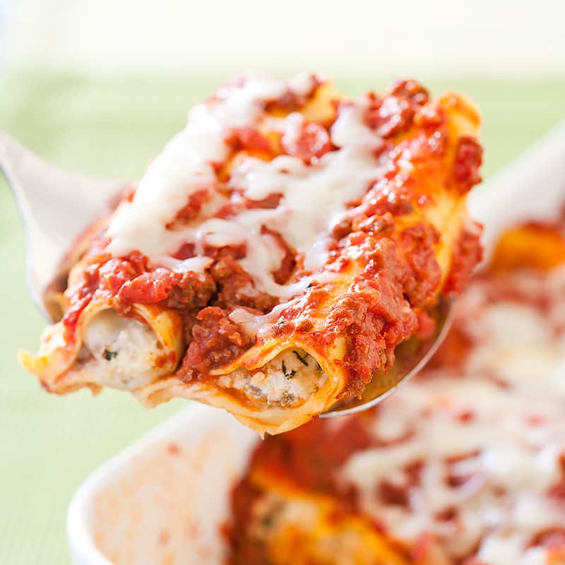 Baked Manicotti with Meat Sauce