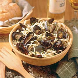 Linguine with Mussels and Fennel