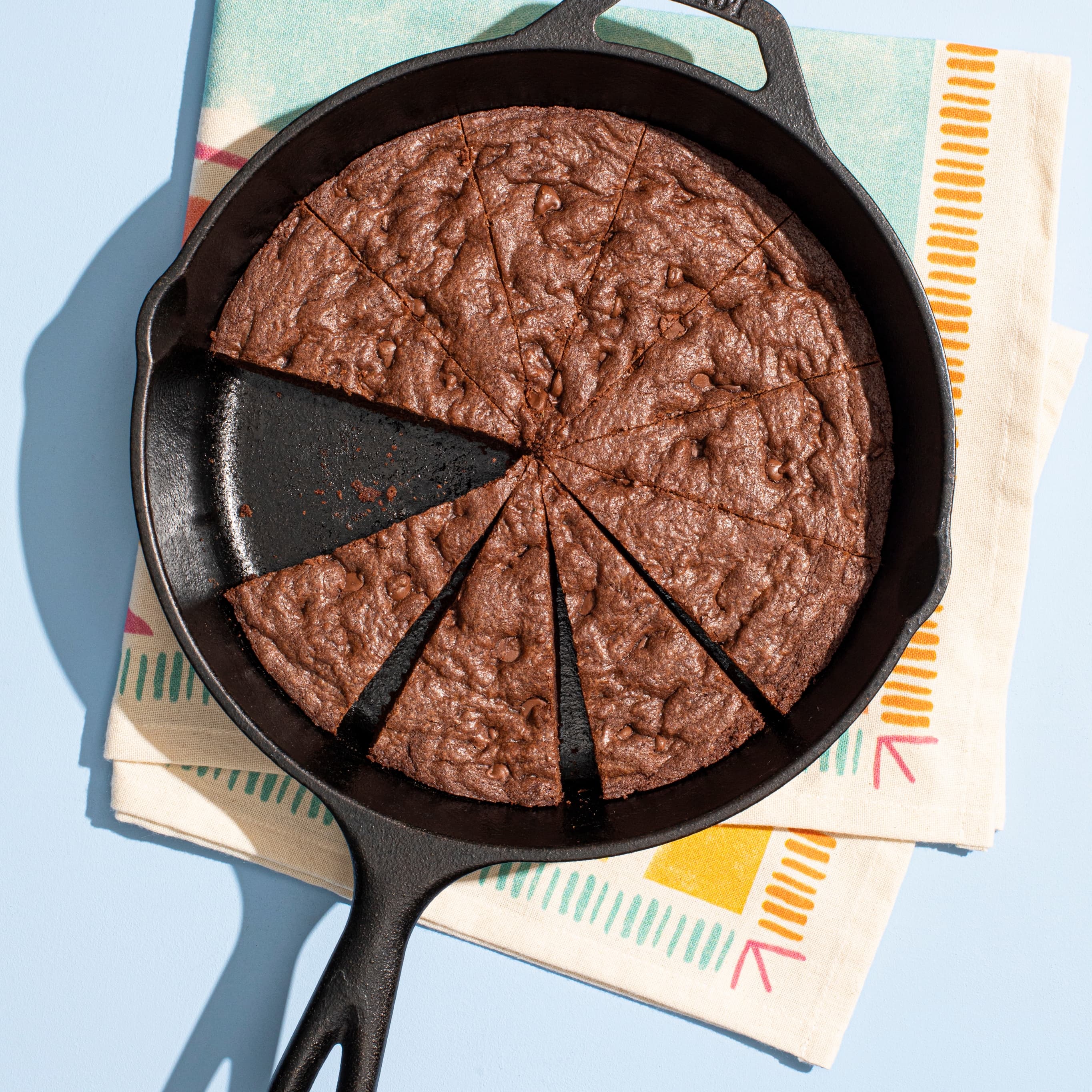 Skillet Brownie Cookie