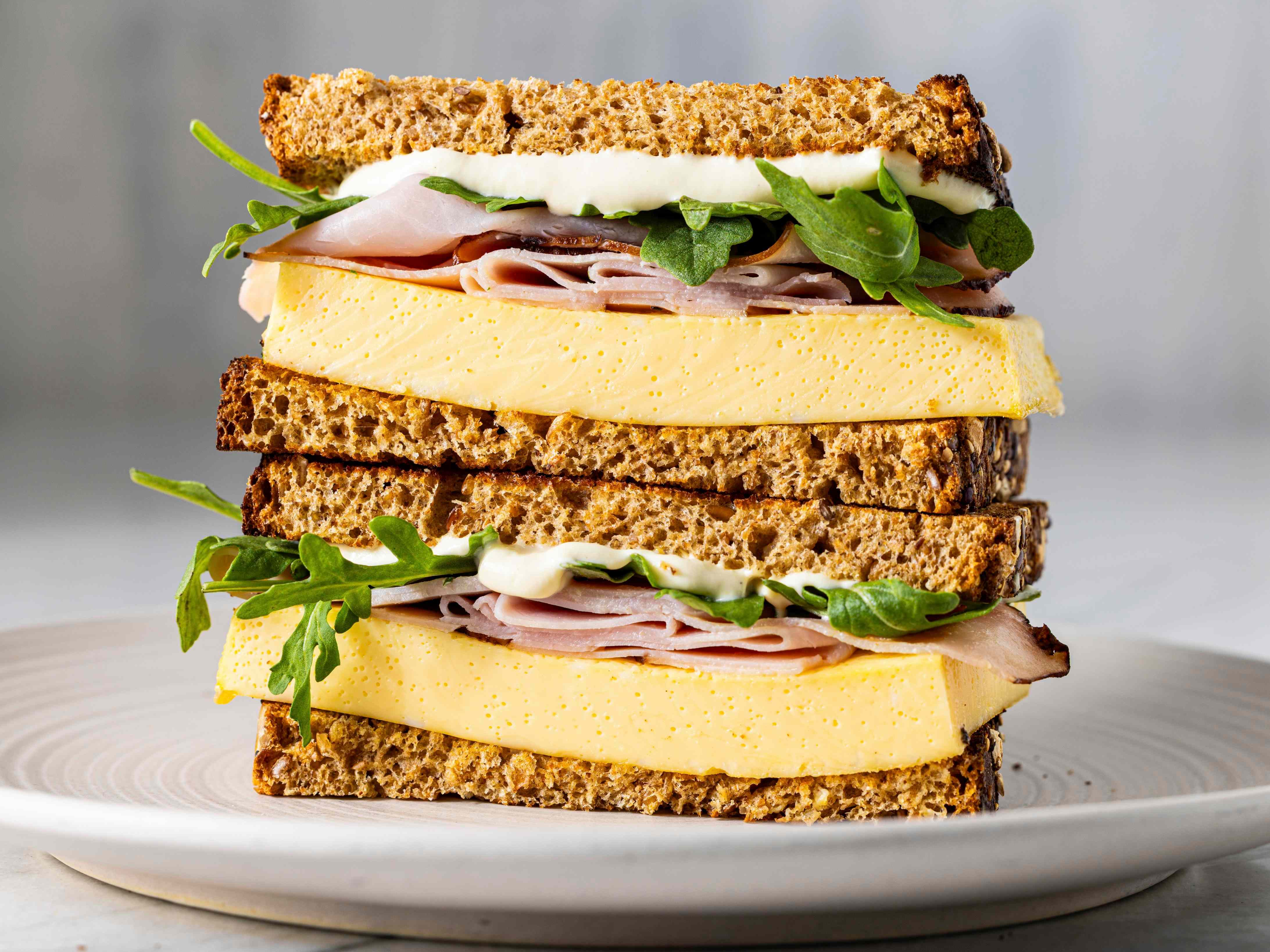 24-7 Breakfast Sandwiches