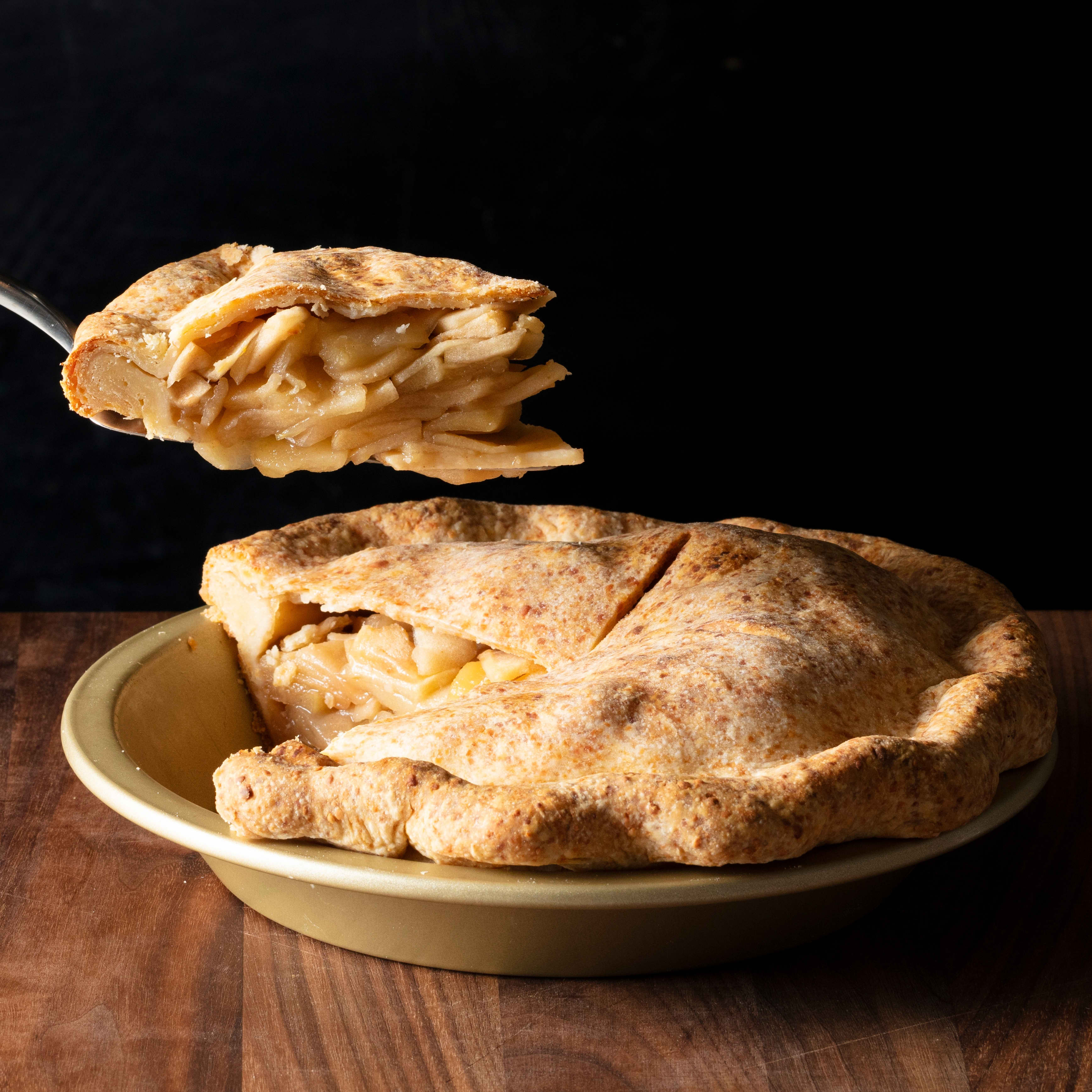 Apple Pie with Cheddar Cheese Crust