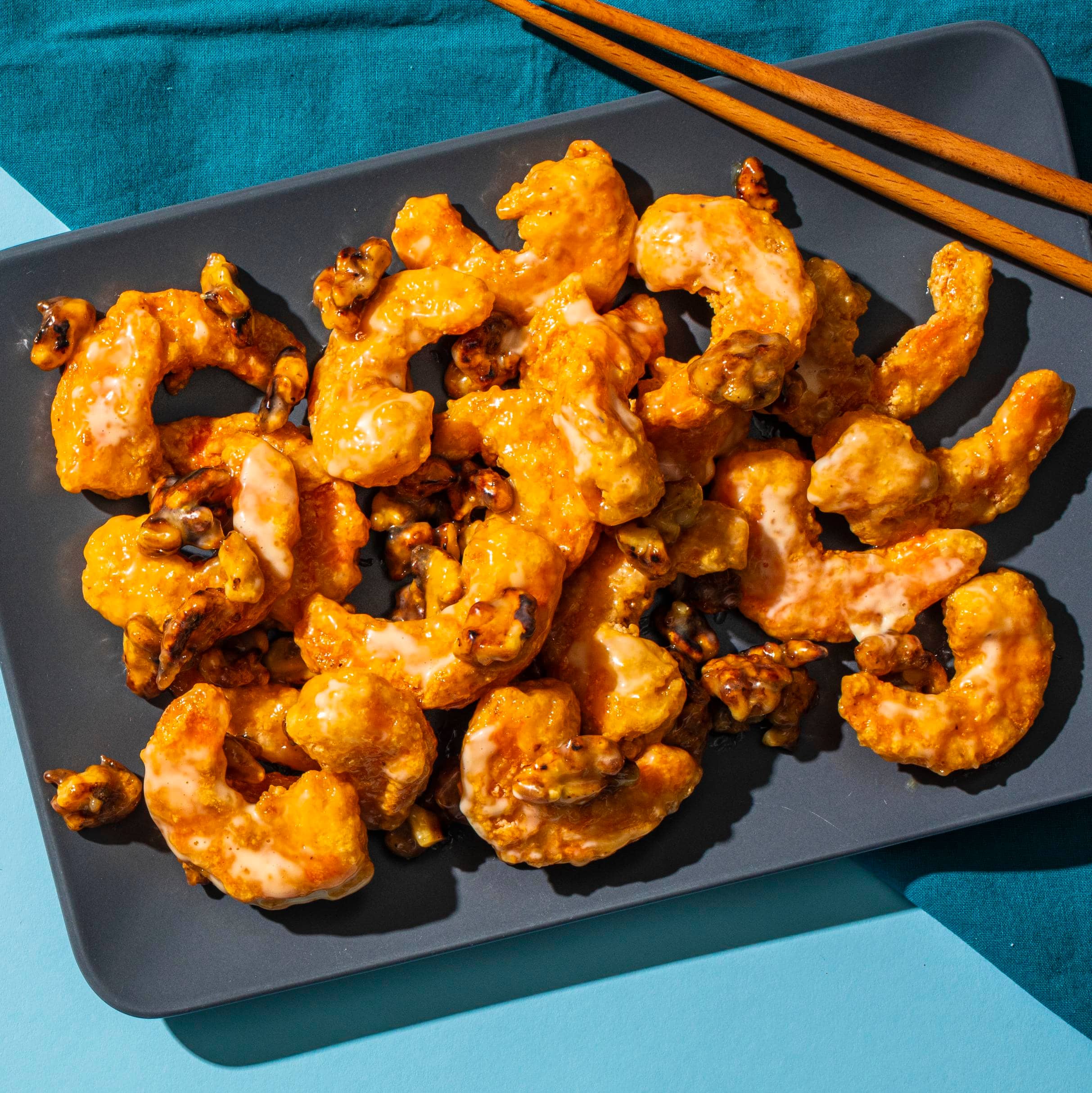 Honey-Walnut Shrimp (Hétáo Xiā 合桃蝦)