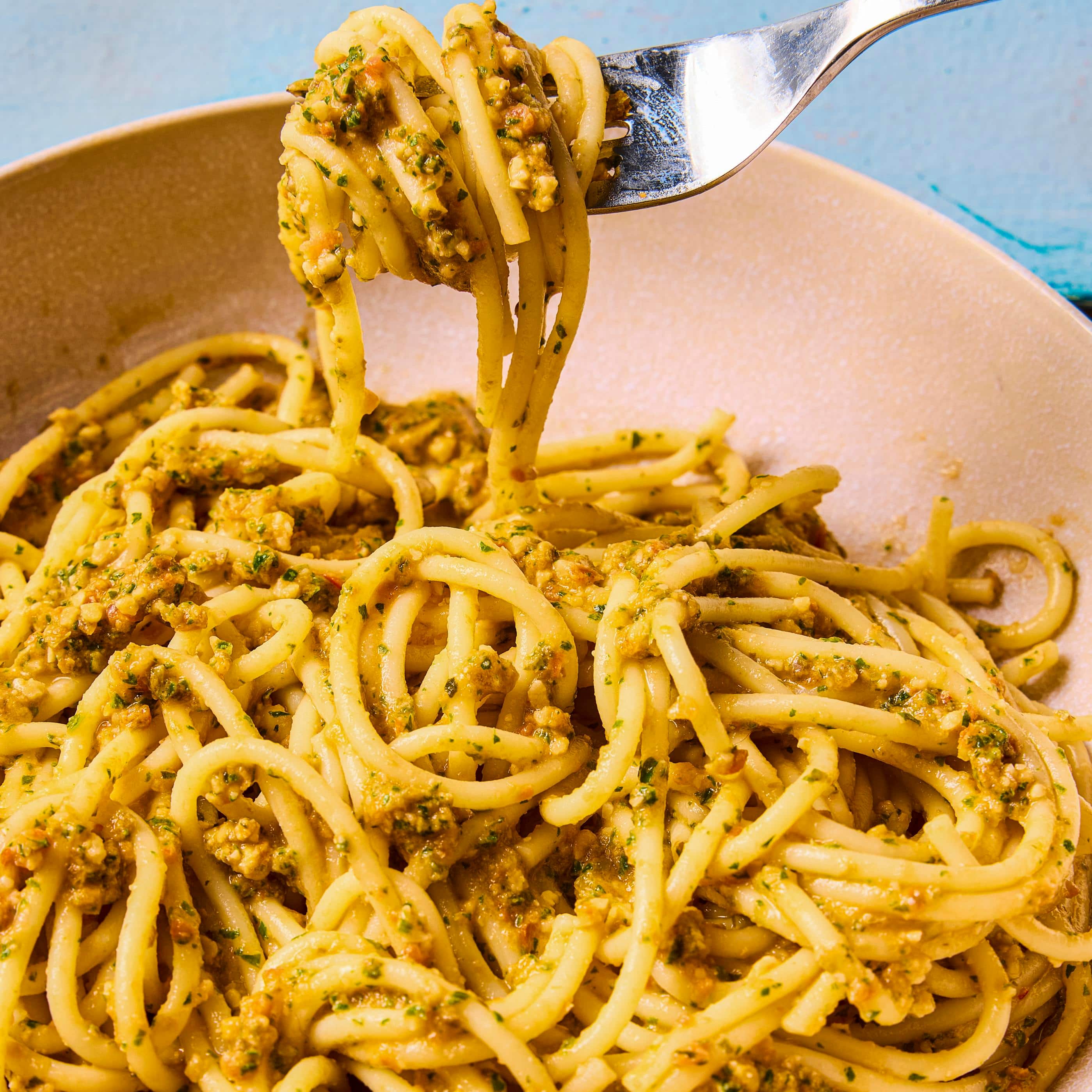 Pesto Pantesco with Spaghetti