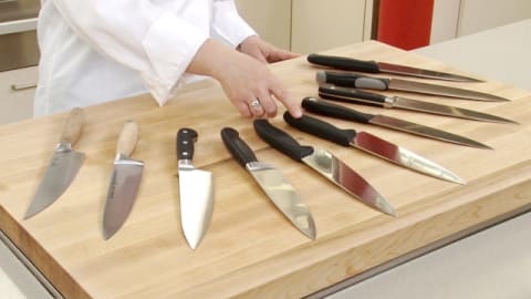 How to clean a knife block the right way - TODAY