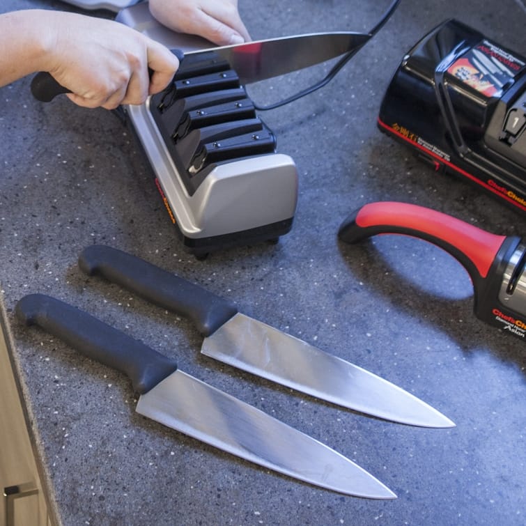 How To Sharpen Kitchen Knives