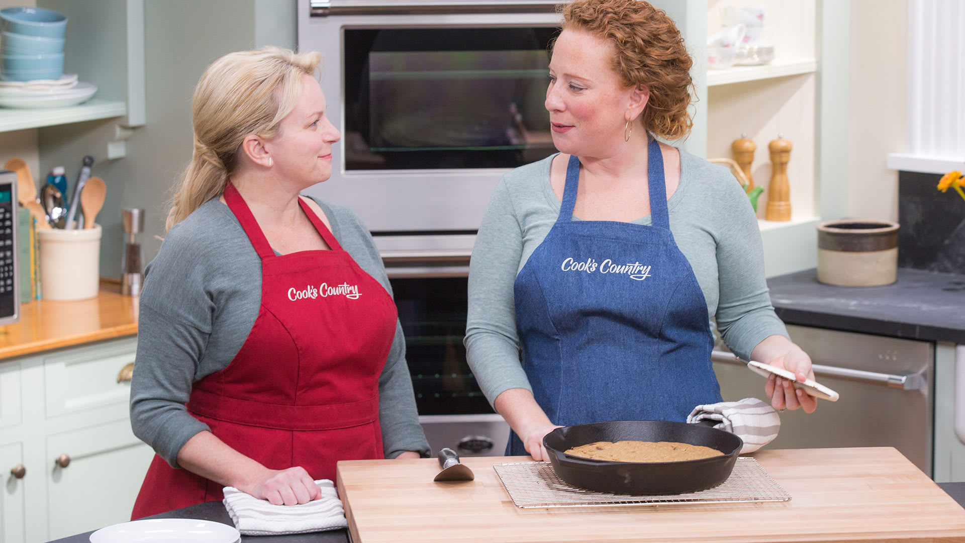 Cast Iron Skillet Chocolate Chip Cookie Cooks Country