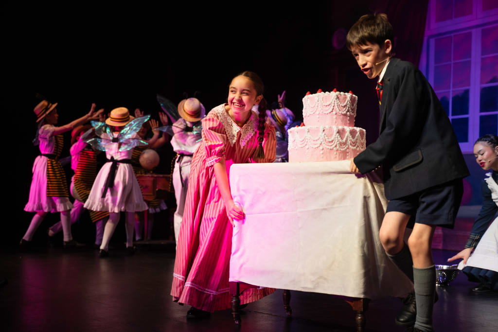 Mary Poppins Props and Tricks