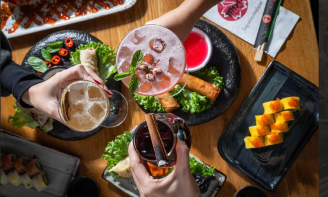 Job image for כרטיס טיסה מתנה ומענק התמדה !! במיו סושי בגדרה