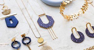 Job image for שלומית אופיר מחפשות צוות חנויות 