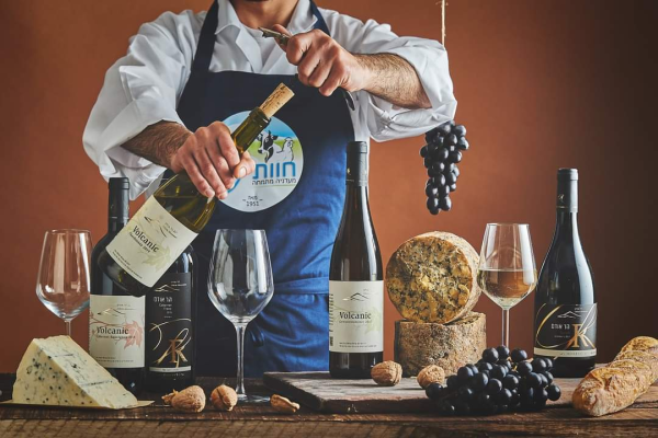  חוות נעמי מחפשת אתכם למשפחה הקולינרית שלנו! 🍷