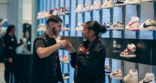 NIKE מגייסת צוותי מכירה ואחמ"שים! 