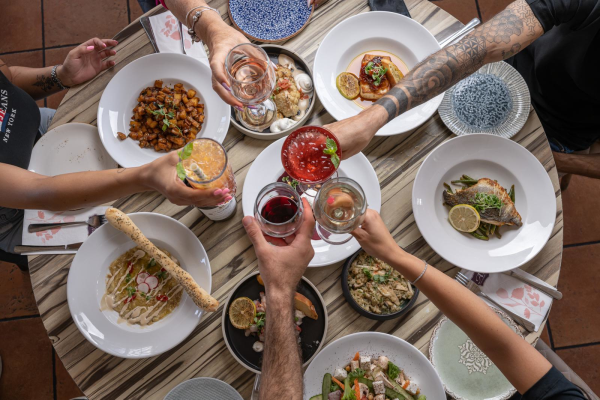 שכר גבוה! מסעדת אלפרדו בפתח תקווה מגייסים! 