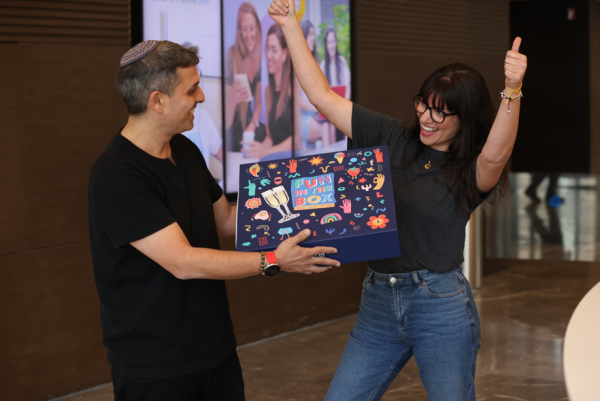 רוצה להרוויח כמו מנהל עוד לפני גיל 30?