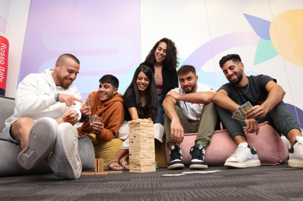 נציג/ת שירות בשכר שעתי + בונוסים שווים!