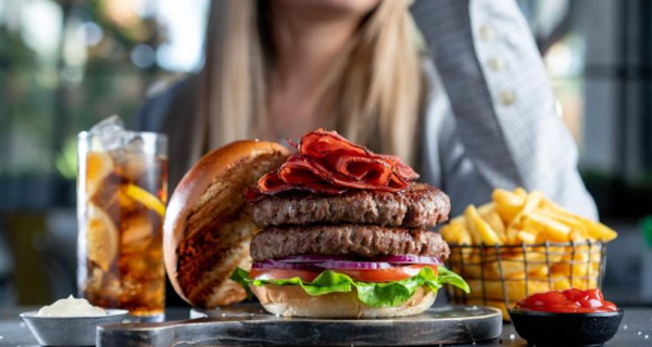 בורגרס-בר מחפשים אותך! 45 לשעה!