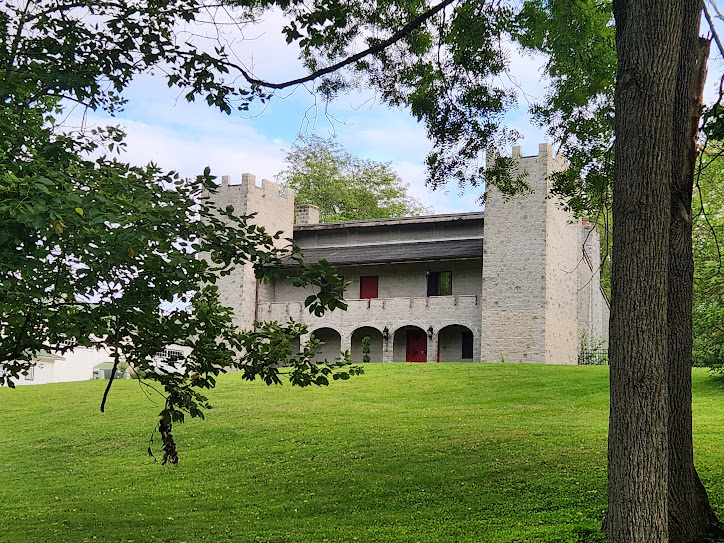 Capriella Castle Gallery 1