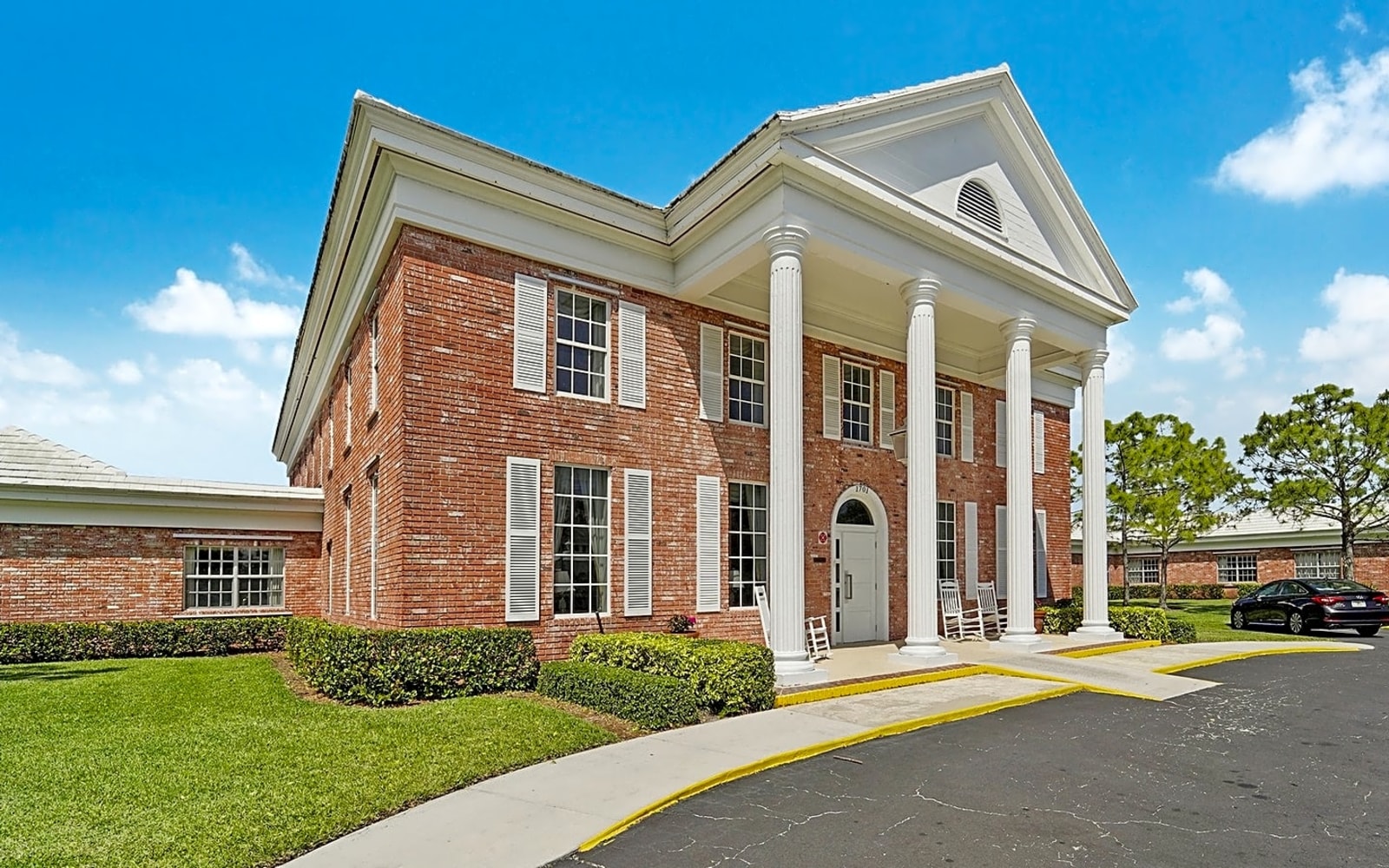 The Pearl at Fort Lauderdale Rehabilitation and Nursing Center workplace