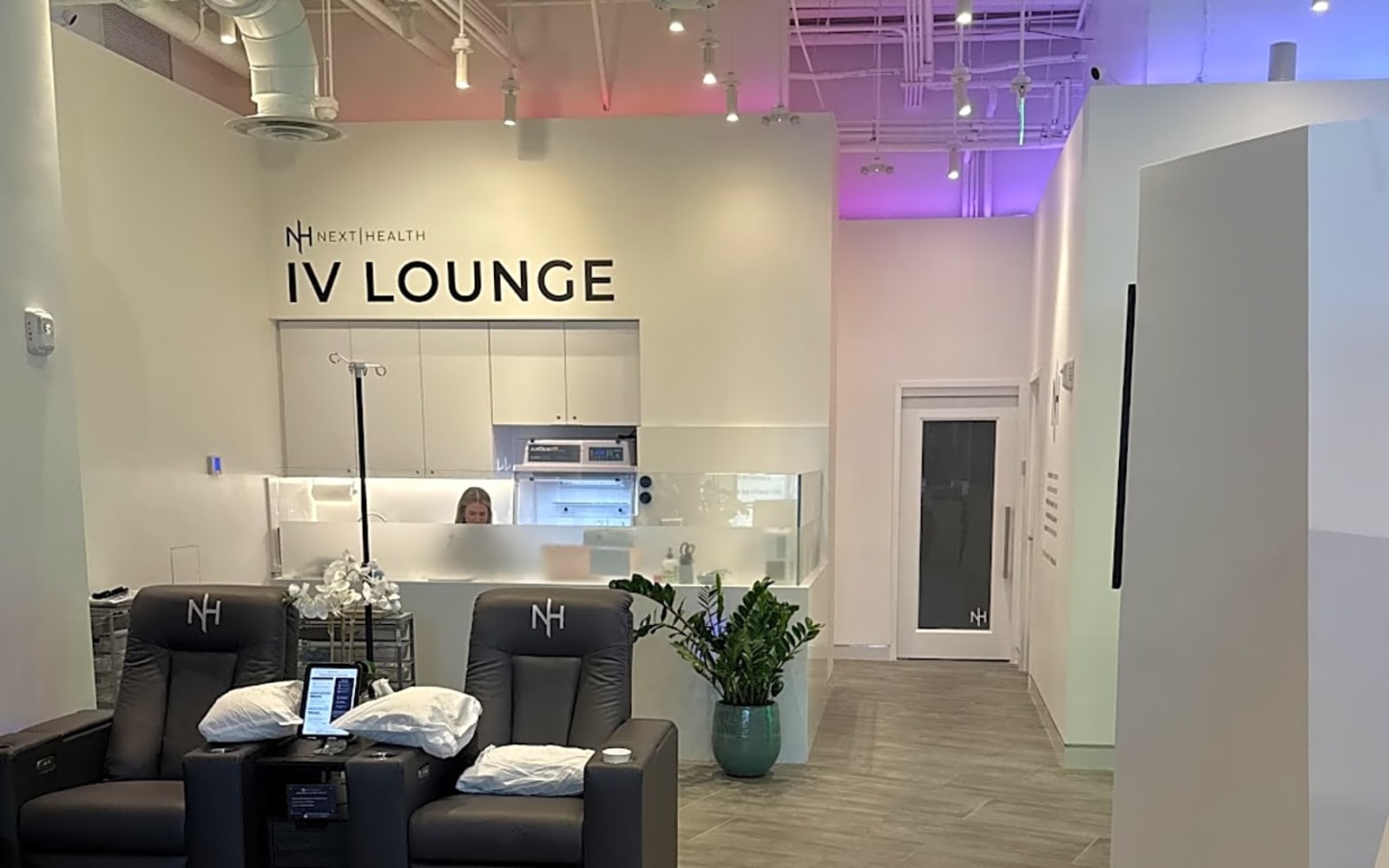 NEXT|HEALTH workplace