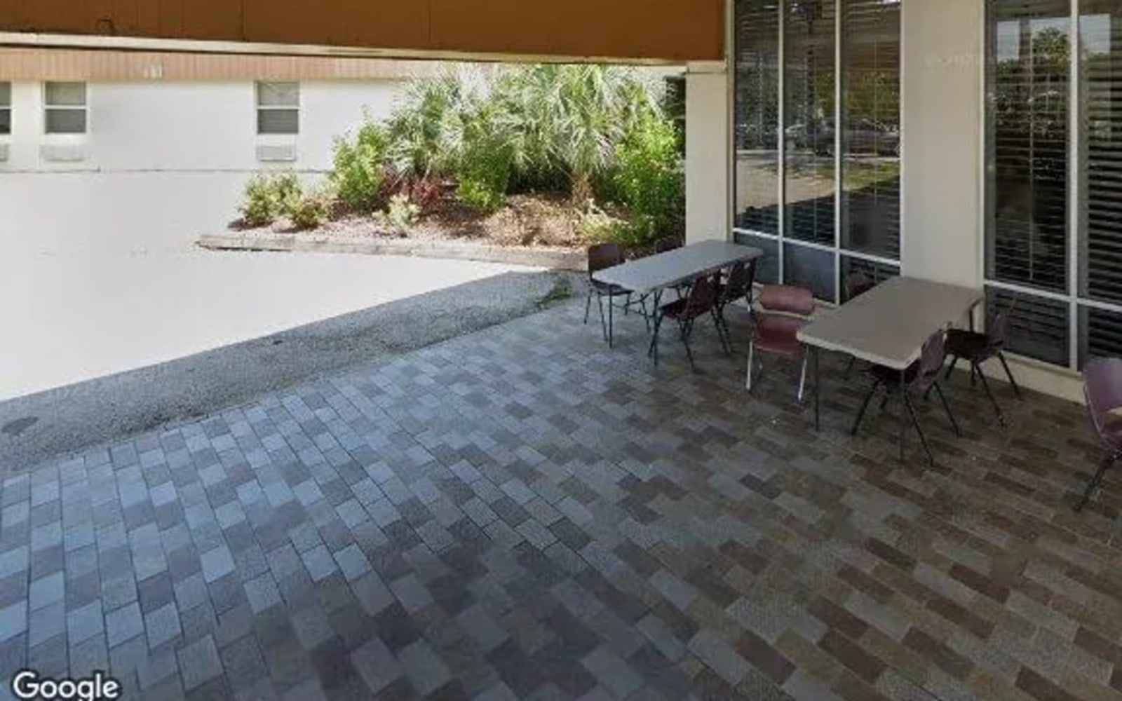 Valencia Hills Health and Rehabilitation Center workplace