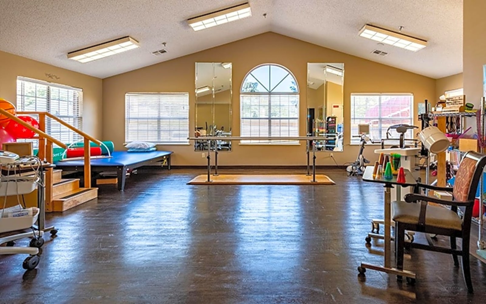 Reunion Plaza Healthcare and Rehabilitation workplace