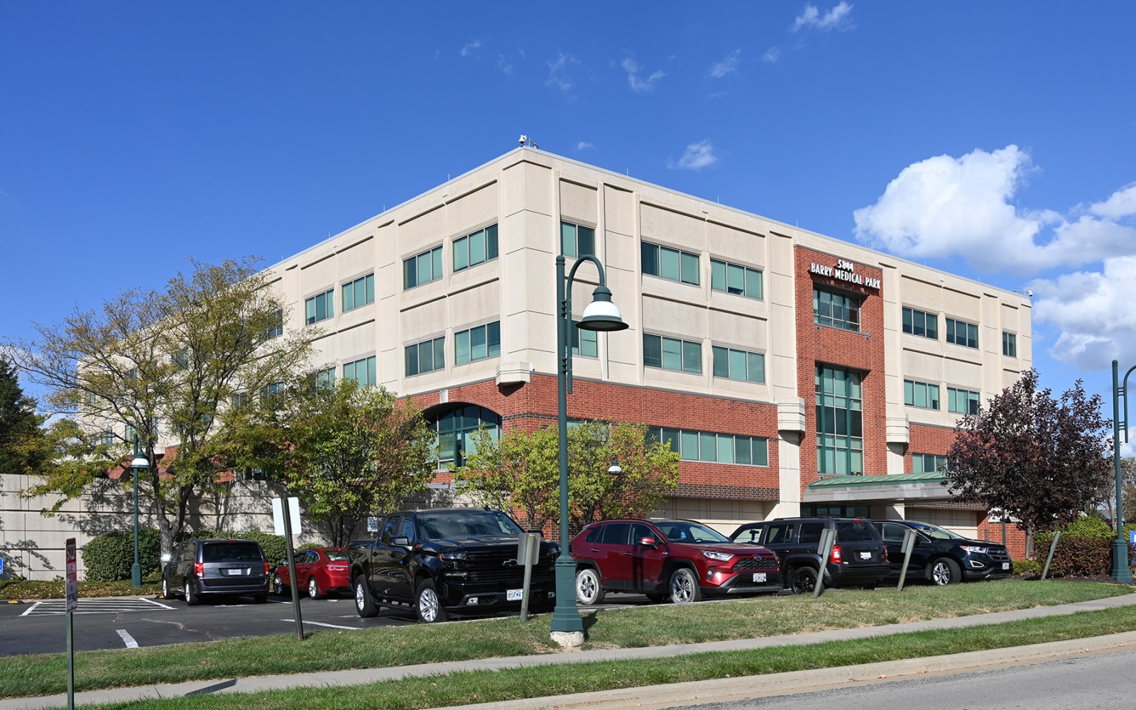 A photo of SLNH Saint Luke's North Hospital