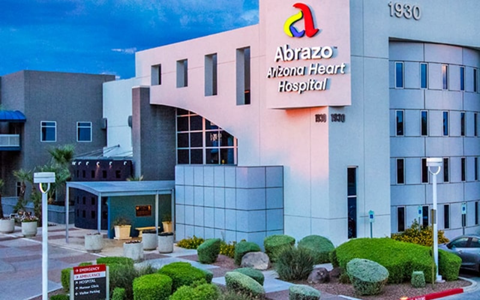 Abrazo Arizona Heart Hospital workplace