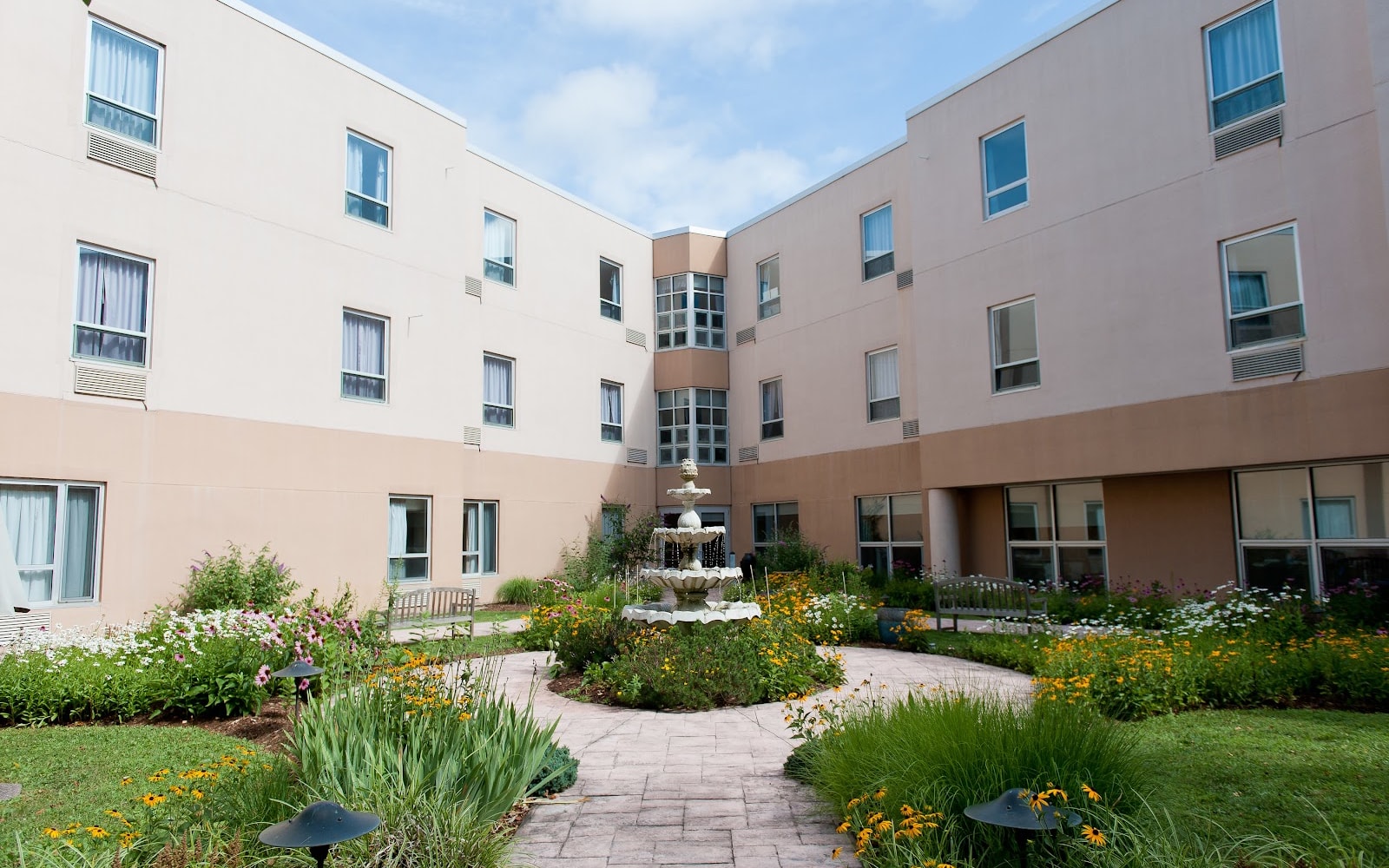 A photo of Autumn Lake Healthcare at Norwalk