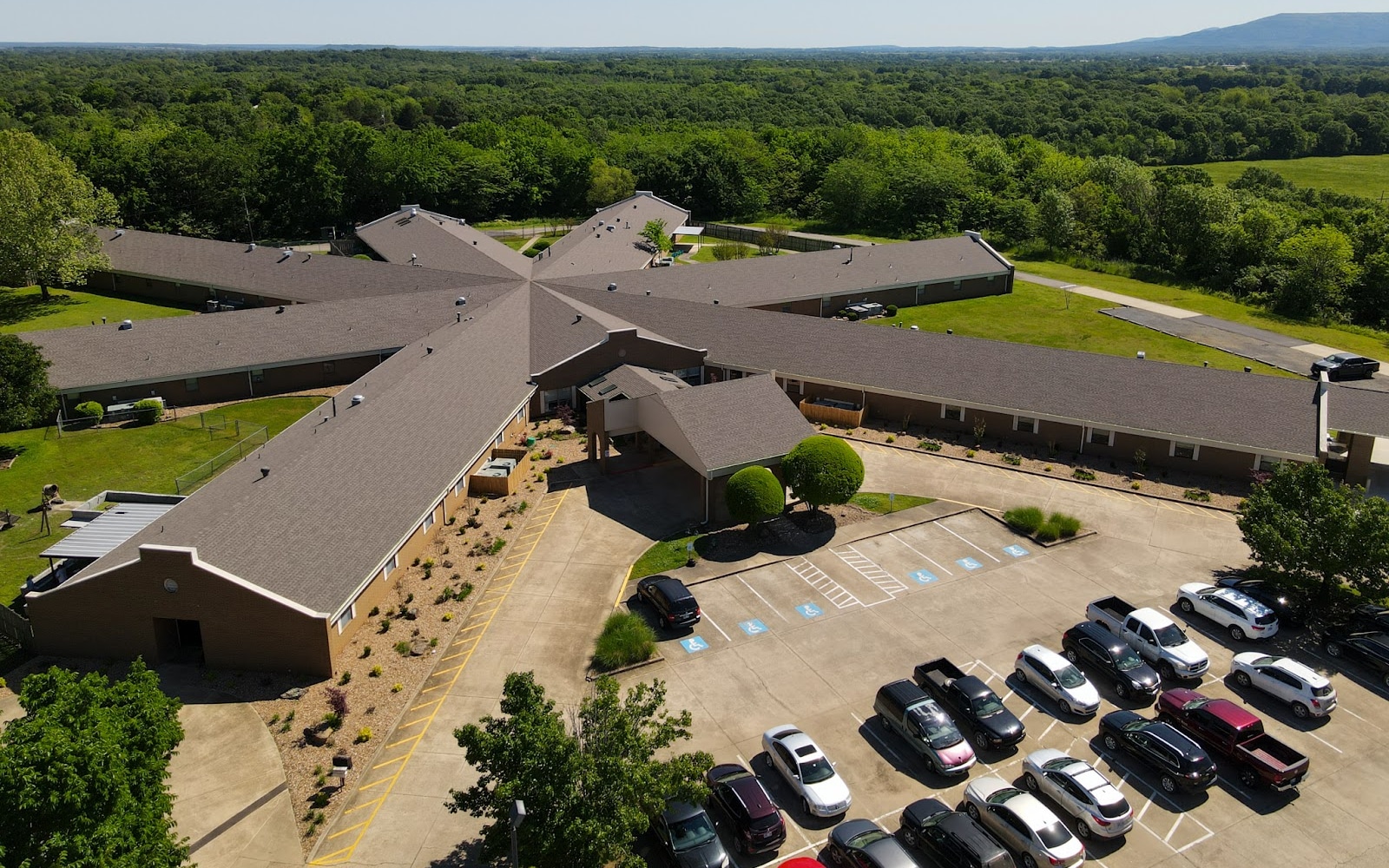 A photo of The Oaks Healthcare Center