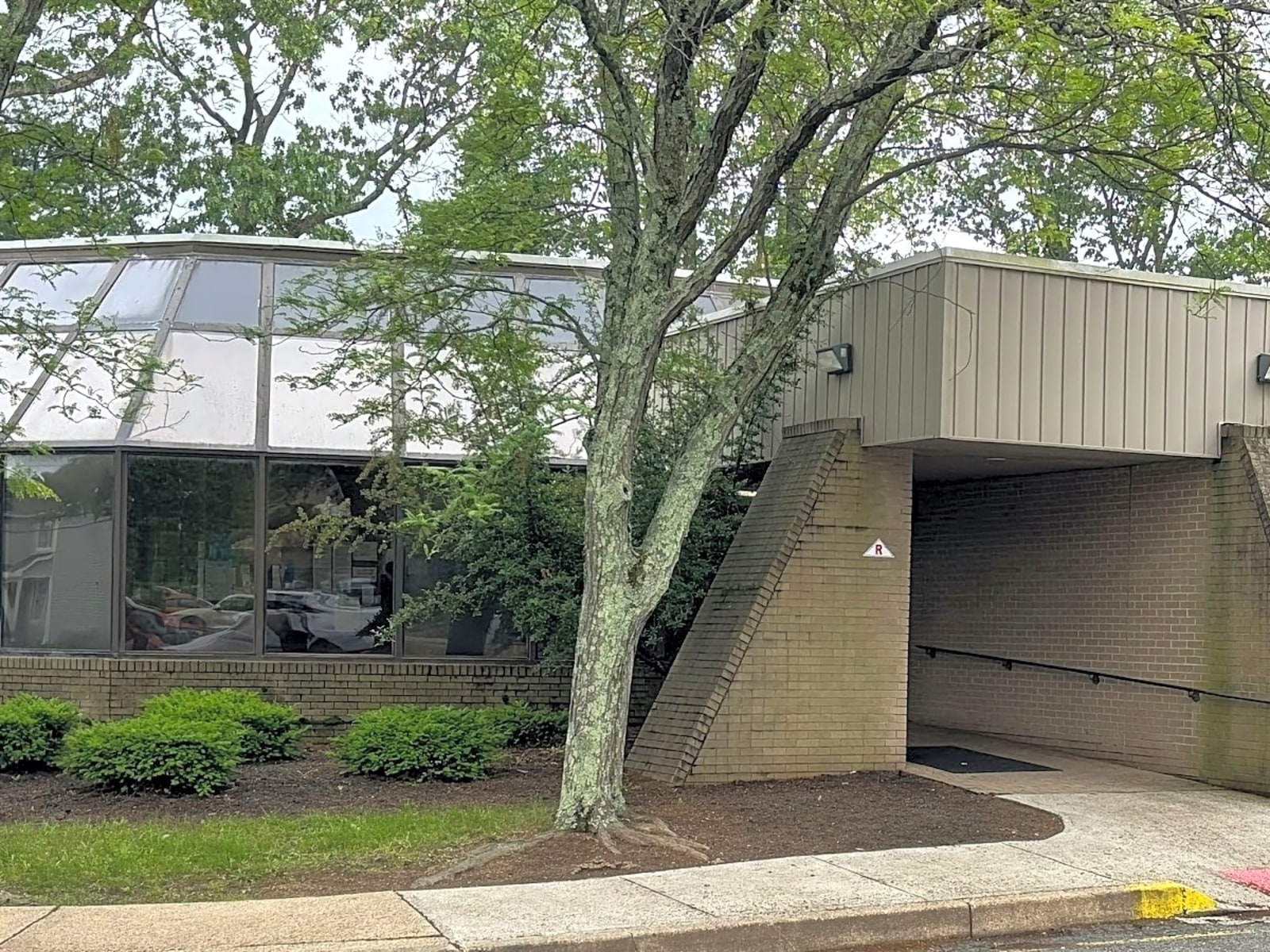 Pediatric Affiliates workplace
