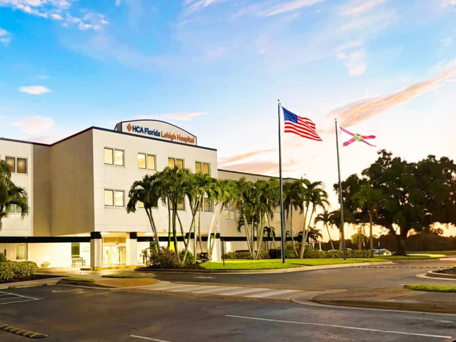 HCA Florida Lehigh Hospital workplace