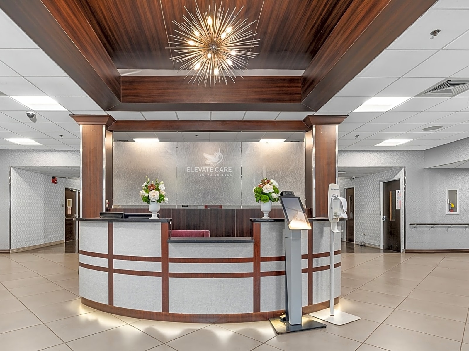 Elevate Care South Holland workplace